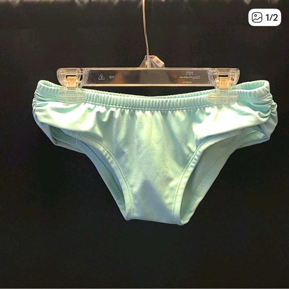 Mika Yoga Wear Cheeky Bottoms